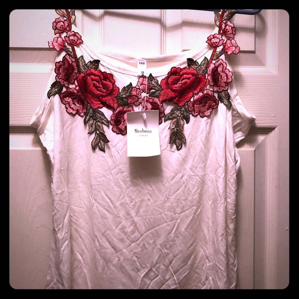 NWT floral tank top size XXL